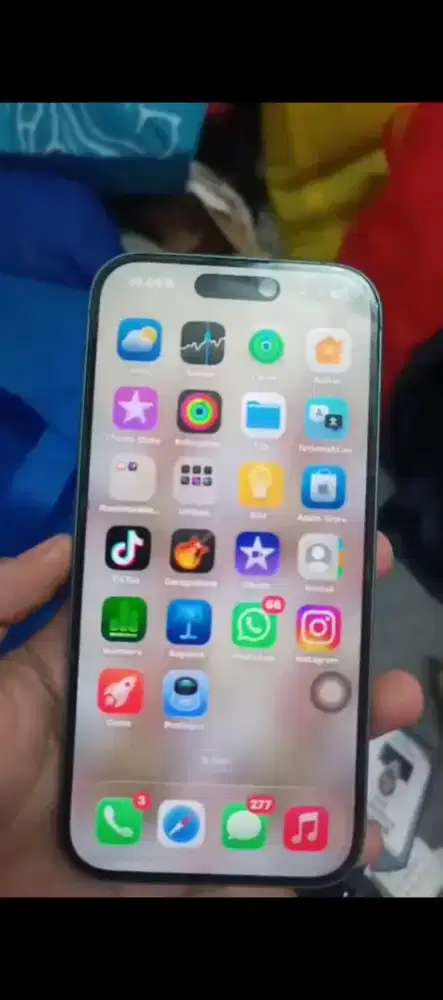 iPhone 16 128gb TEAL