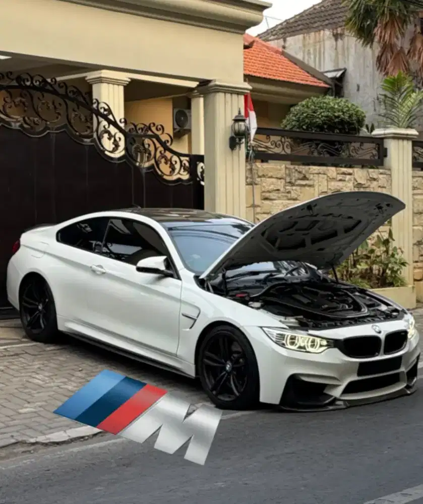 MURAH. BMW M4 F82 2015 Coupe M Sport 2014 m2 cls63