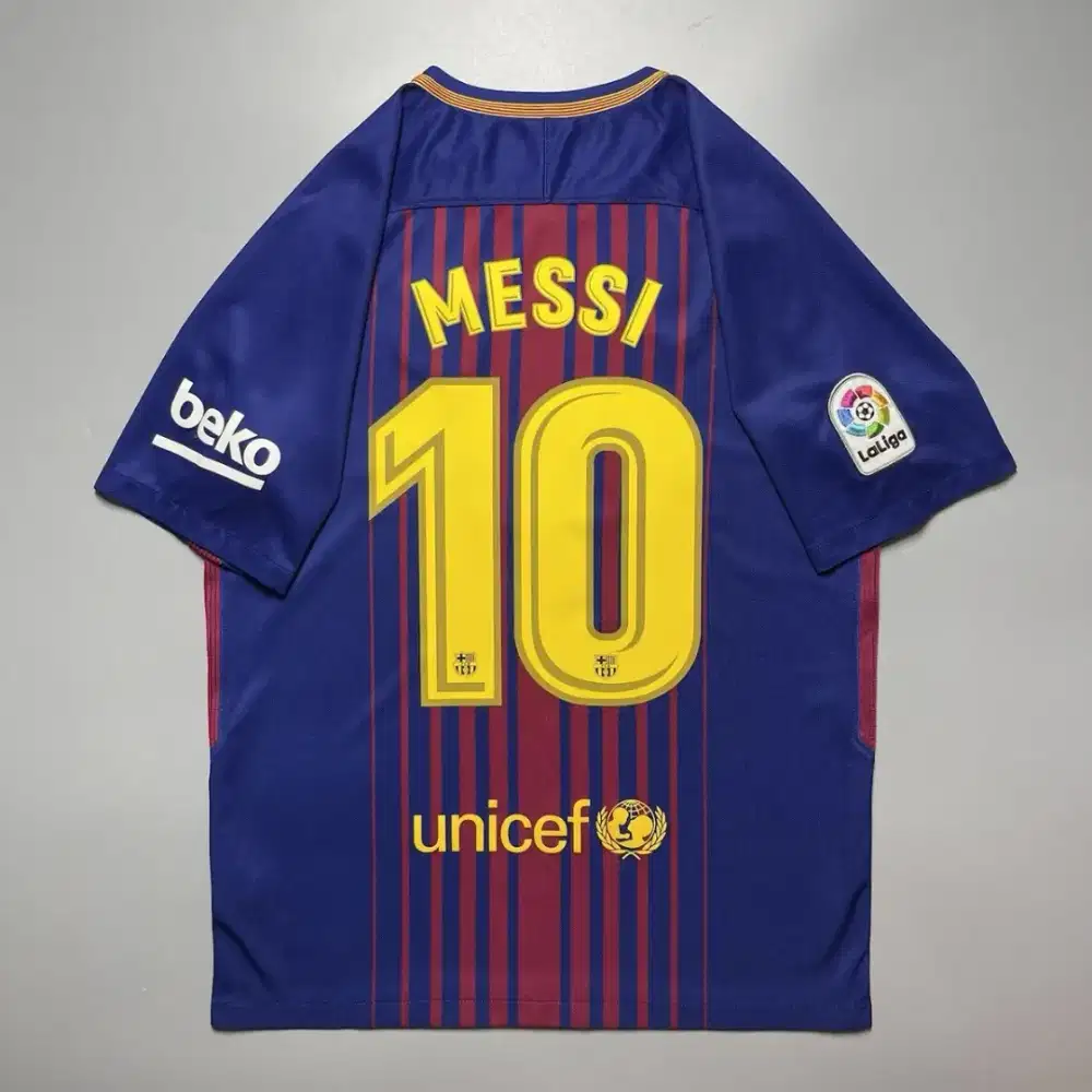 BARCELONA NIKE 2017/2018 FOOTBALL HOME JERSEY #10 MESSI SIZE “M