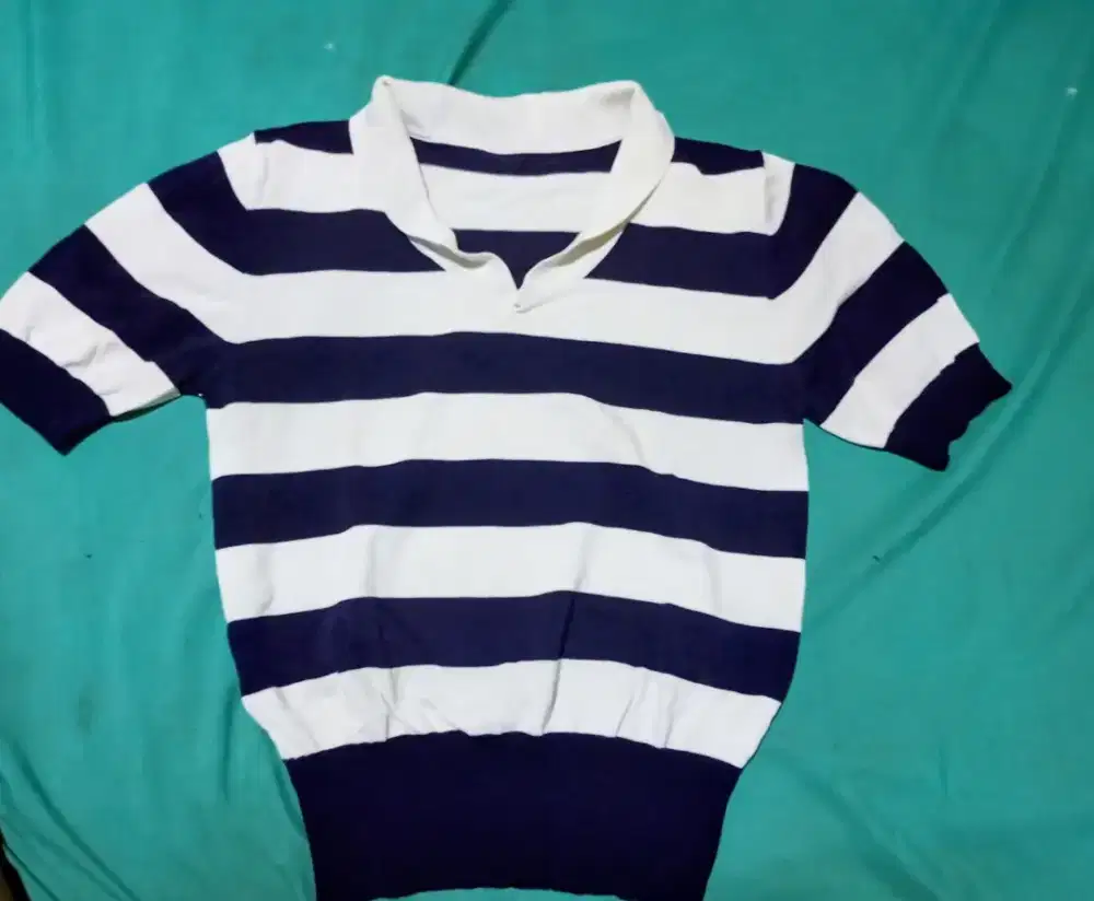 ATASAN SALUR WANITA KERAH V