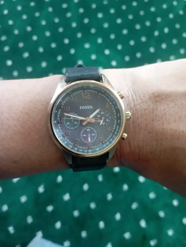 Jam tangan Fossil CH2883 rose gold