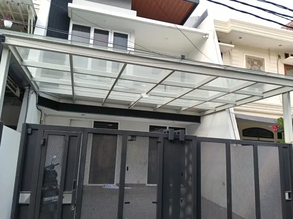 Dijual rumah di Gading Griya Pratama di Kelapa Gading Jakarta utara