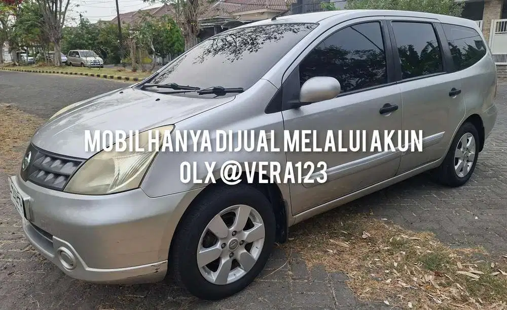 Nissan Grand Livina 1.5XV MT 2009