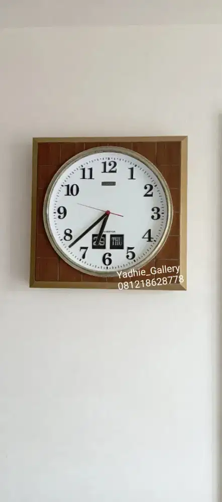 JAM DINDING TRANSISTOR VINTAGE