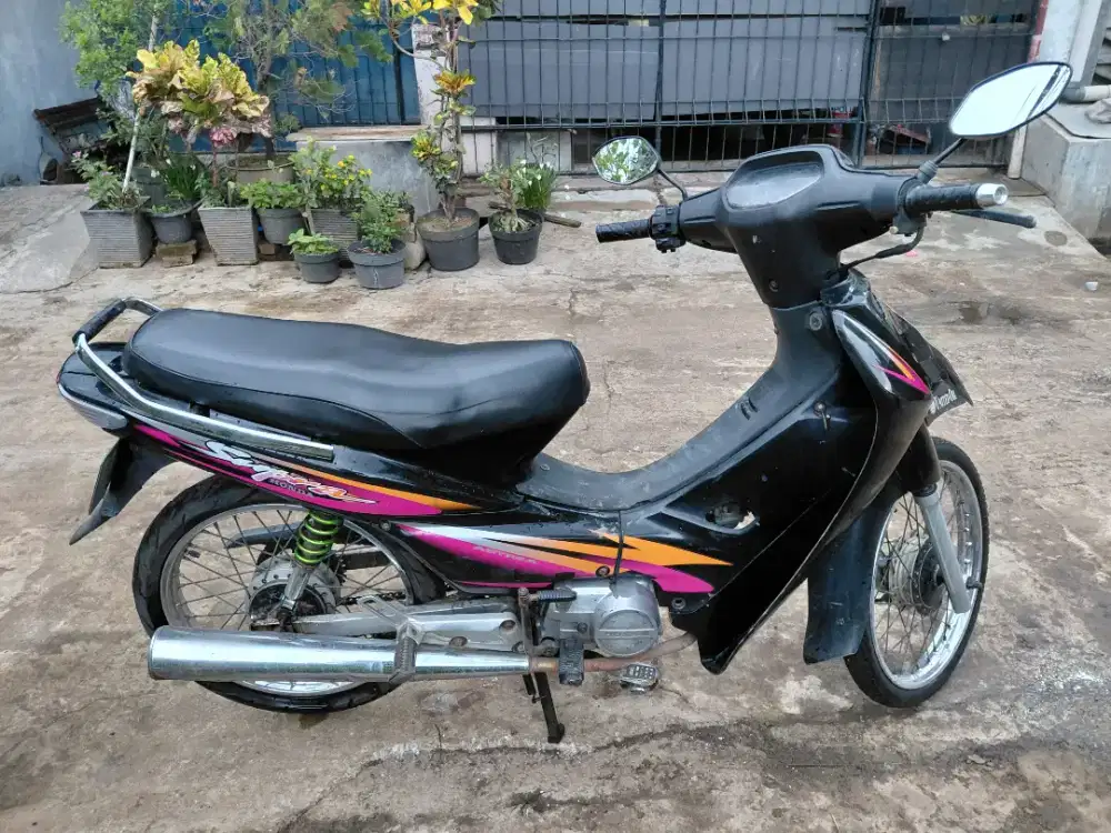 Jual motor supra antik mulus