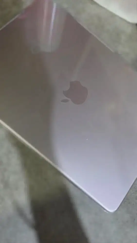Macbook neo 256gb preloved