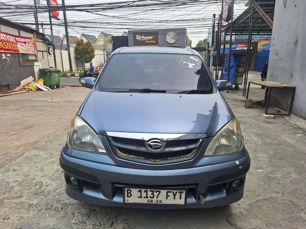 Daihatsu Xenia 2009 Bensin