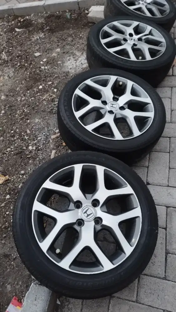 Velg Original OEM Honda City GM2 Ring 16 + Ban Bridgestone