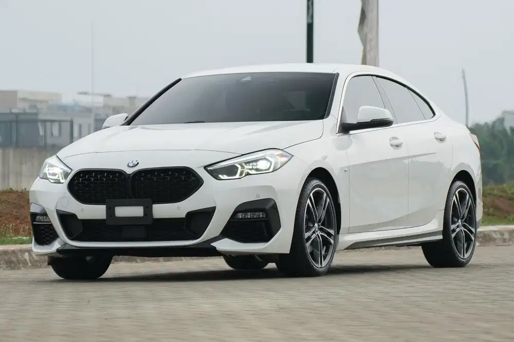 Rasa Baru 3K! BMW 218i M-Sport Gran Coupe 2024 cla200 a200 320i x1