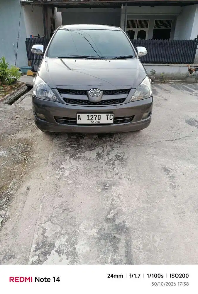 Toyota Kijang Innova 2008 Bensin