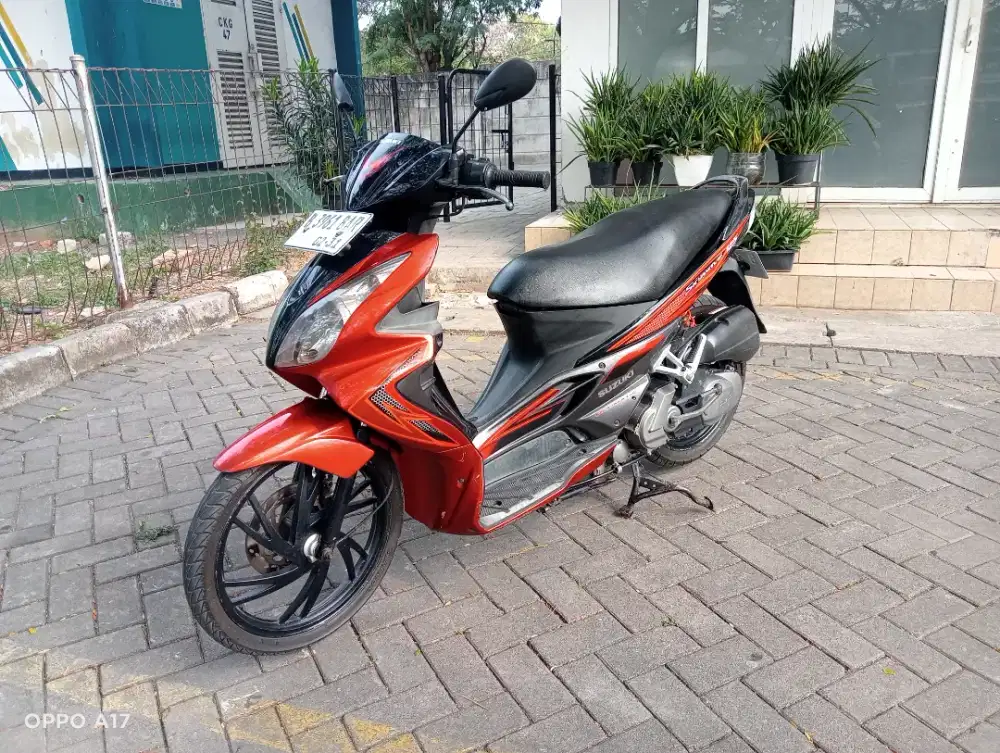 Suzuki skyweve 125  pajak panjang