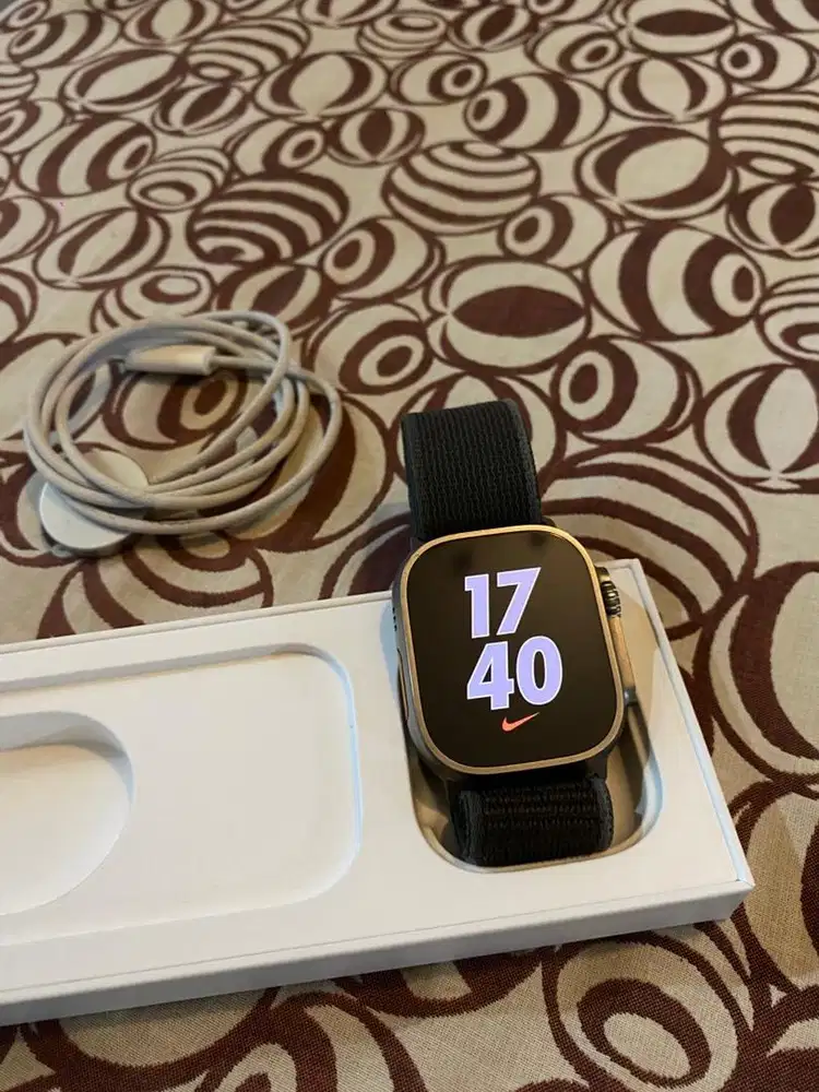 Apple Watch Ultra 2 49mm Titanium