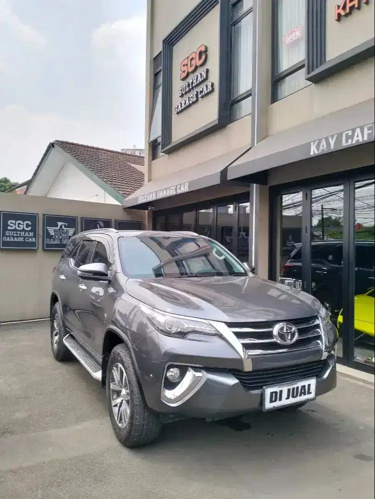 Dijual Fortuner SRZ 2.7 Bensin 2017 – SUV Gagah, Harga Nego!