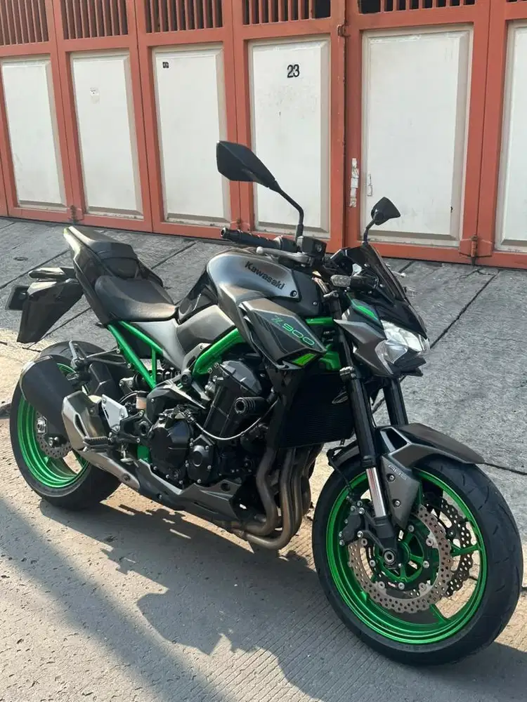 Kawasaki Z900 2024 registrasi 2025 like new