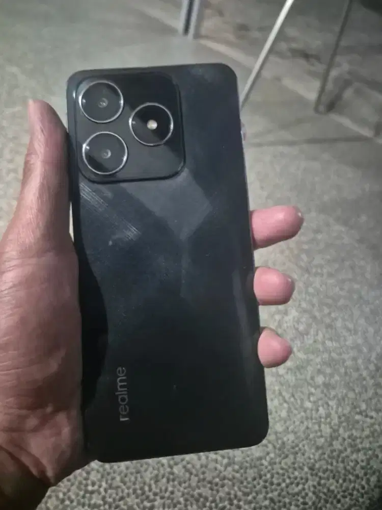 Realme c61 8/128