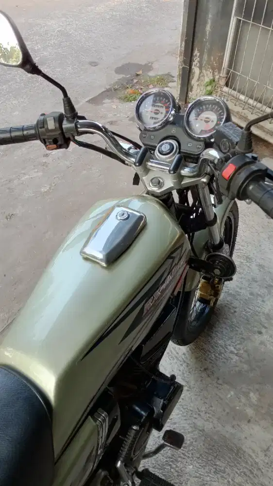 Yamaha RX King New Perak Gold Style Orian