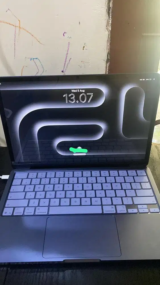 MACBOOK NEO 2016