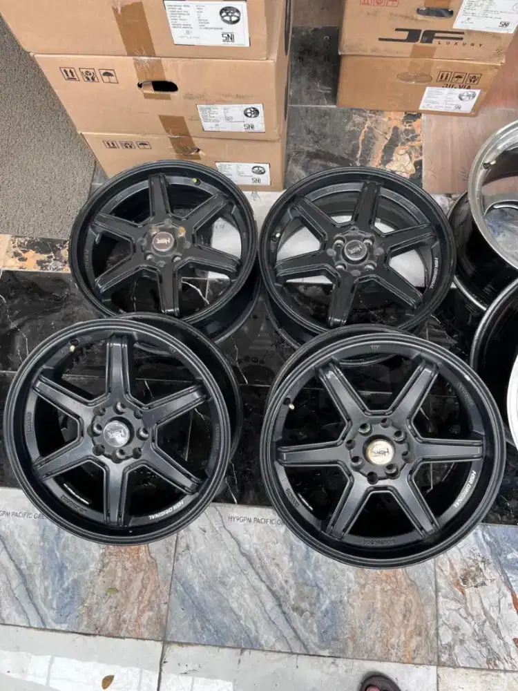 Velg hsr ring 17 pcd 4x100/114,3 ET 40 Vios raize