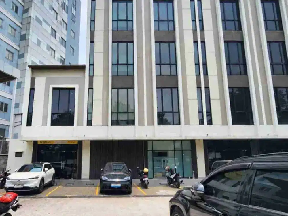 Disewakan Ruko 4½ LT di Jalan Panjang, Jakarta Barat