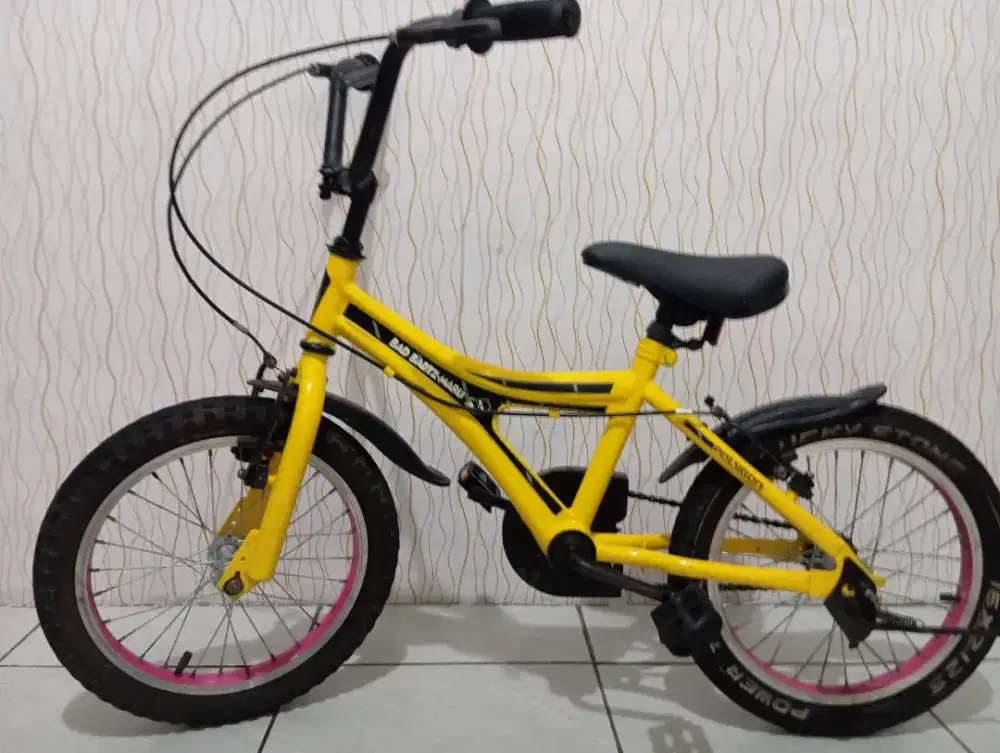 Dijual sepeda BMX anak poliygon bagus murah siap pake