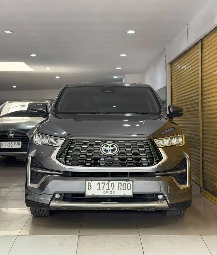 Innova Zenix Q Hybrid Modelista TSS 2023 September Abu Vieta Motor