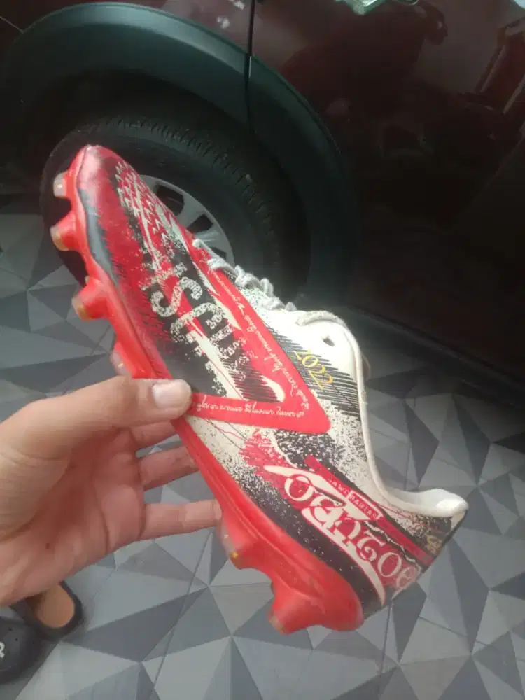 Sepatu bola Specs edisi kemerdekaan ori