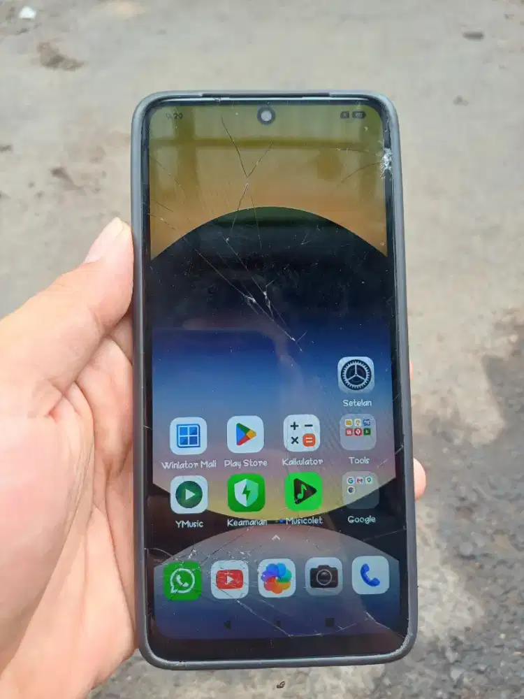 MISI MIN ..
XIOMI REDMI NOTE 14 RAM 8+8
MEMORI 256GB BACA BAIK² YA..