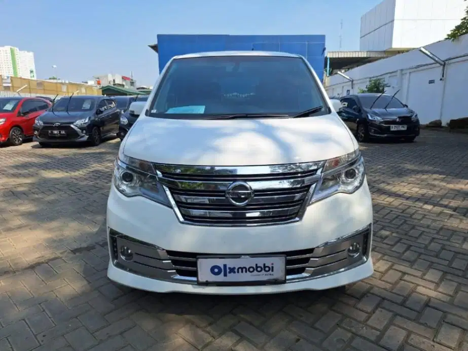 Angs 114 Rb Nissan Serena 2.0 Highway Star Bensin-AT Putih 2016