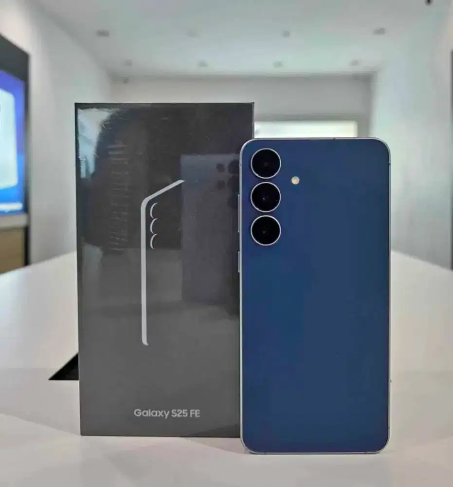 SAMSUNG GALAXY S25 FE 8/256 BARU SEGEL BERGARANSI RESMI