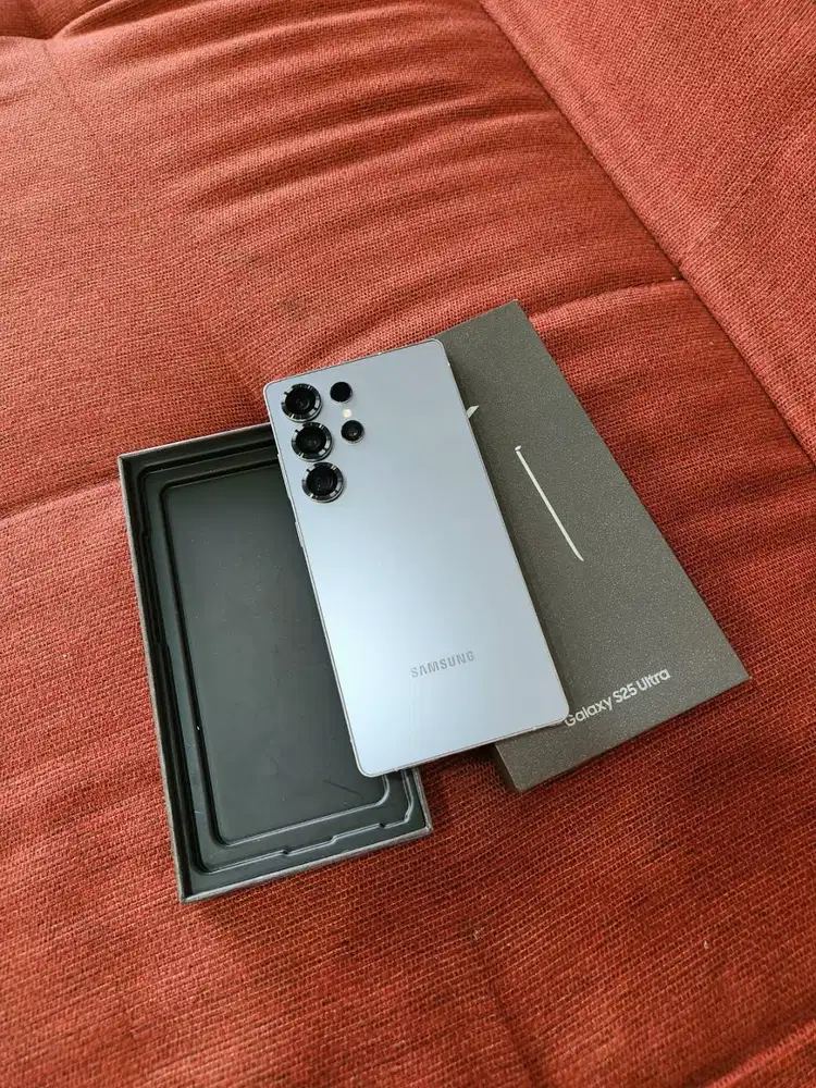 Samsung Galaxy S25 Ultra 12/256gb sein mulus