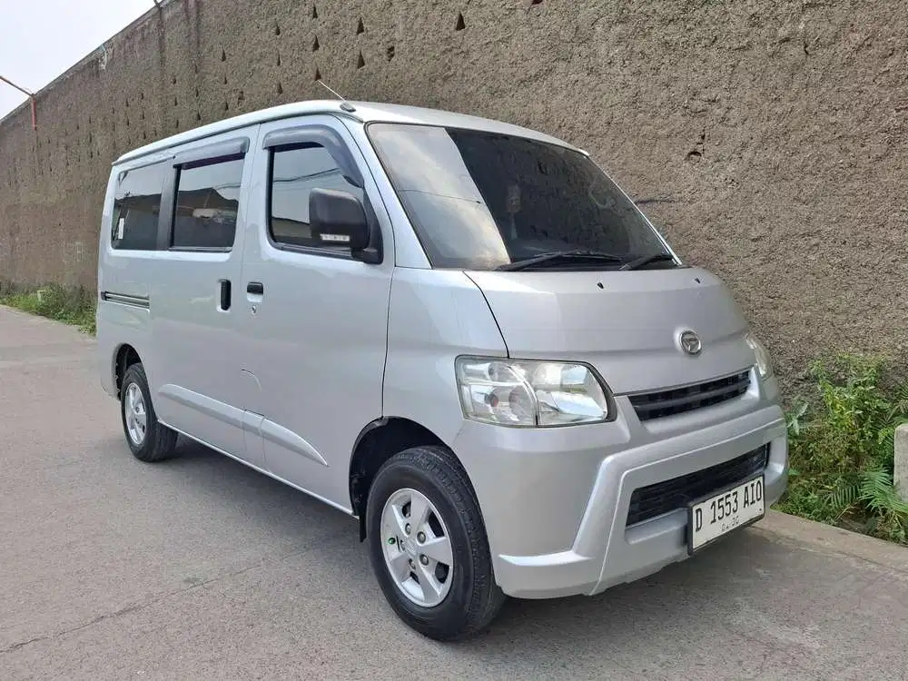Granmax 1.3 AC Pintu Buka Atas Daihatsu Grand Gran Max Minibus MB 2020