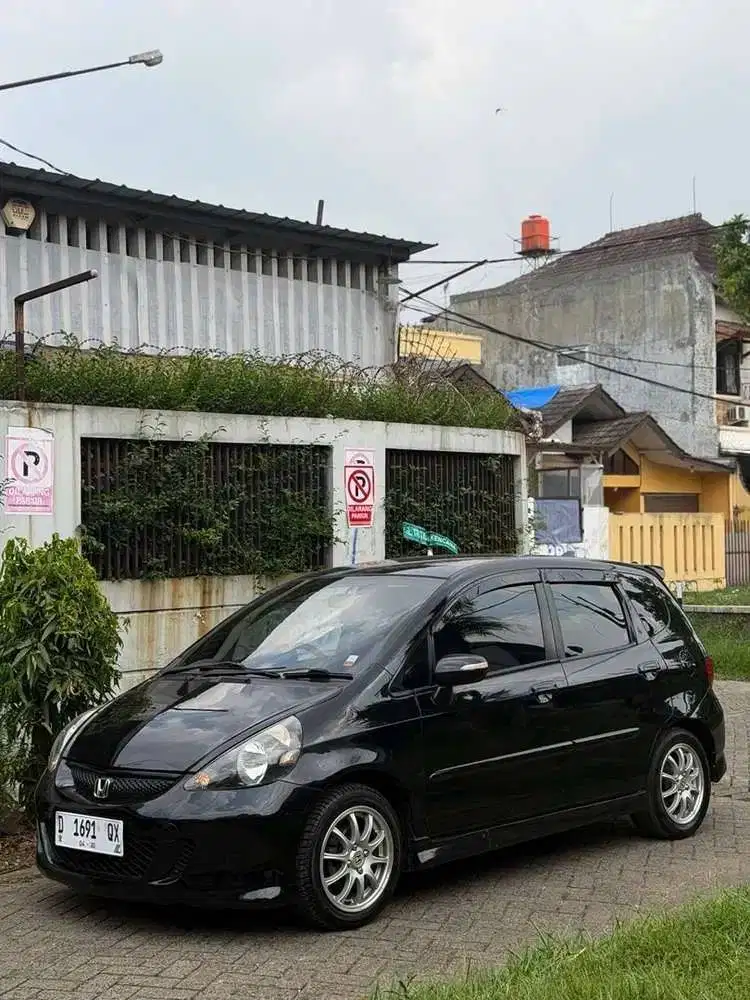 Honda Jazz VTEC MMC Top Grade Matic AT 2006