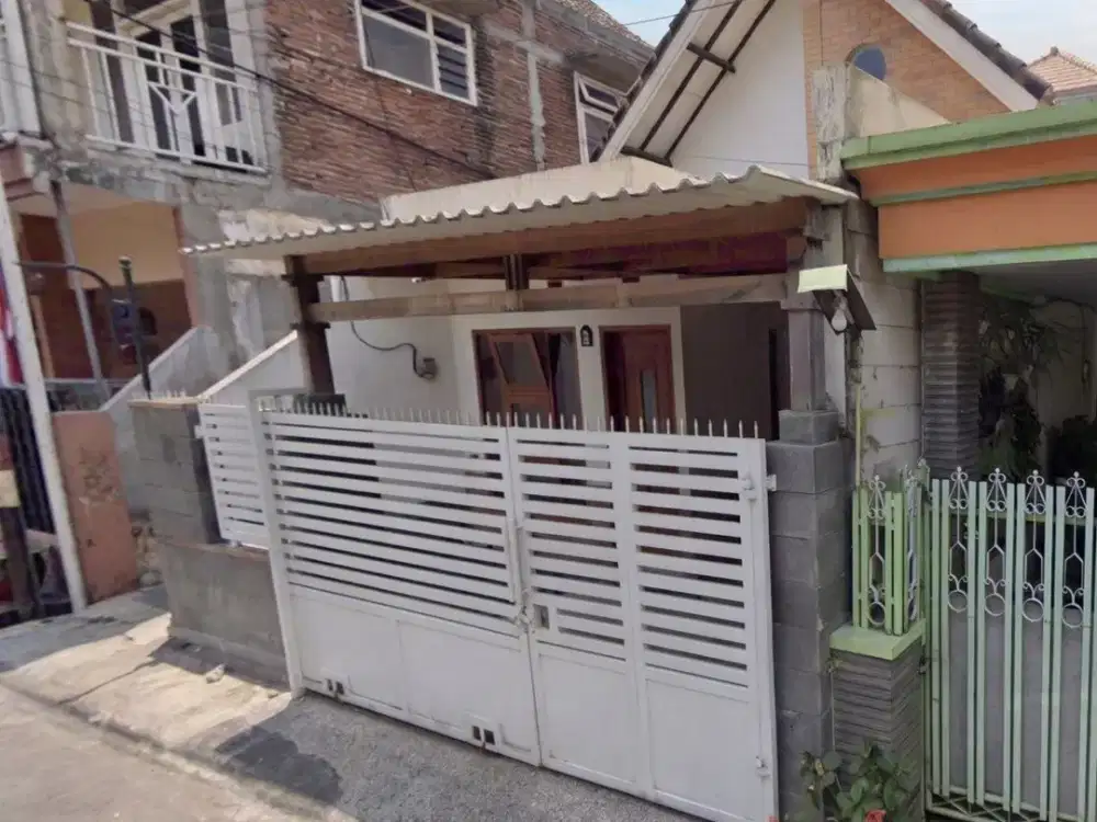 Dijual Rumah 2 Lantai Siap Huni di Candi-candi, Kota Malang