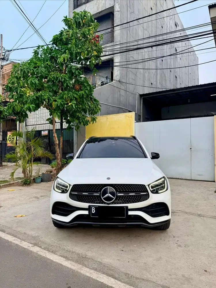 Mercedes Benz GLC 200 AMG LINE NIGHT EDITION