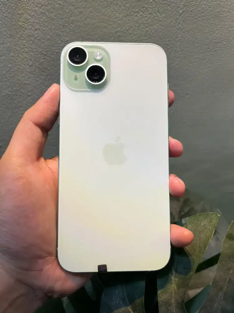 iPhone 15 Plus Green 128Gb Fullset Mulus Like New Bh 100%