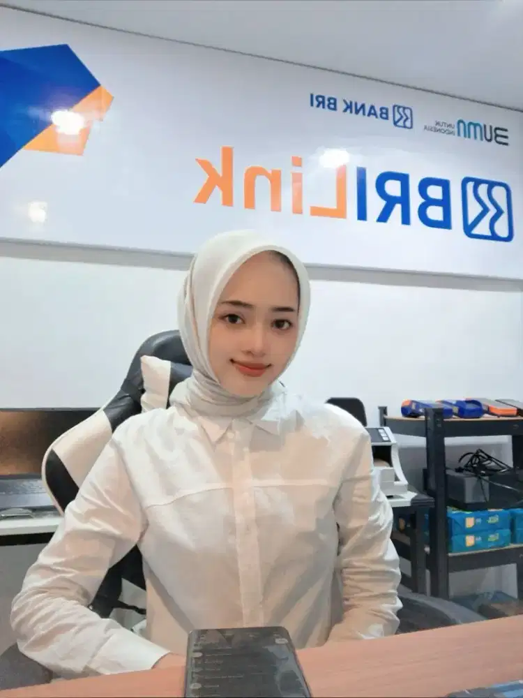 Caril loker perempuan