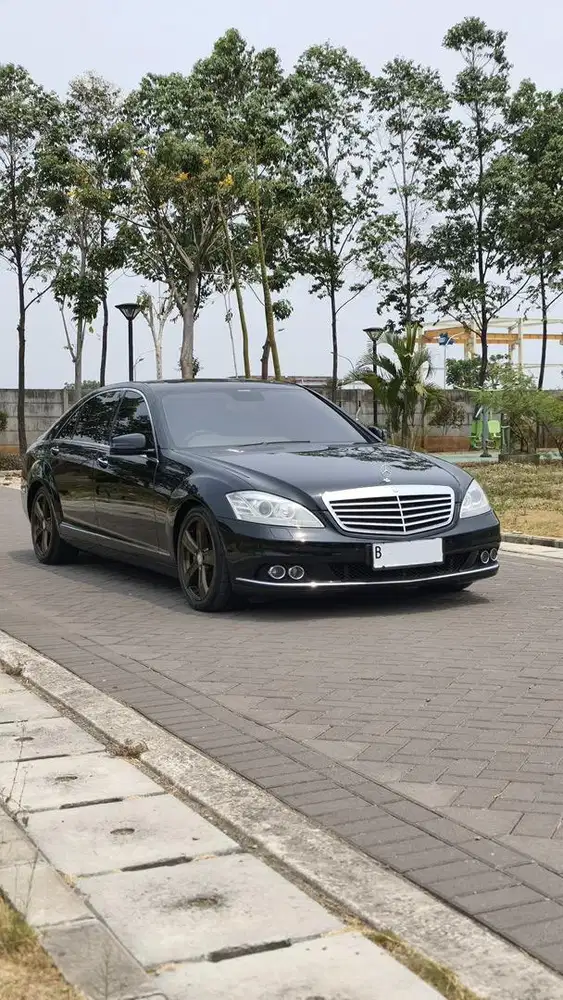 JUAL CEPAT MERCEDES BENZ S300L FACELIFT 2011 NIK 2010 S350 S500 730i