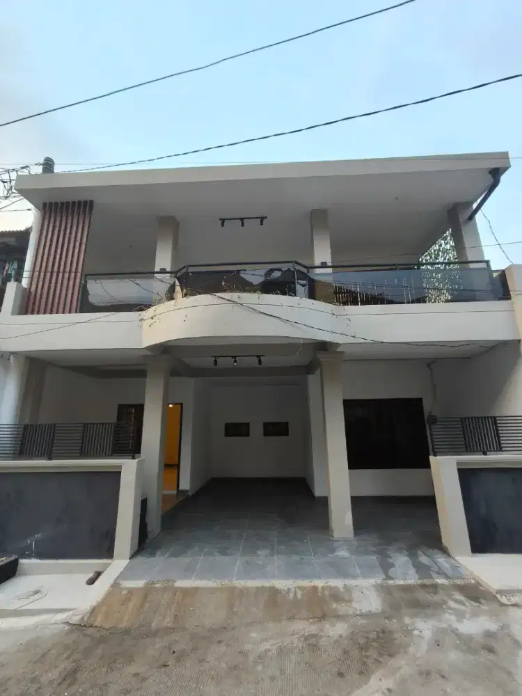 Di jual Rumah 2 lantai 4 Kamar di Tapos, Kota Depok
