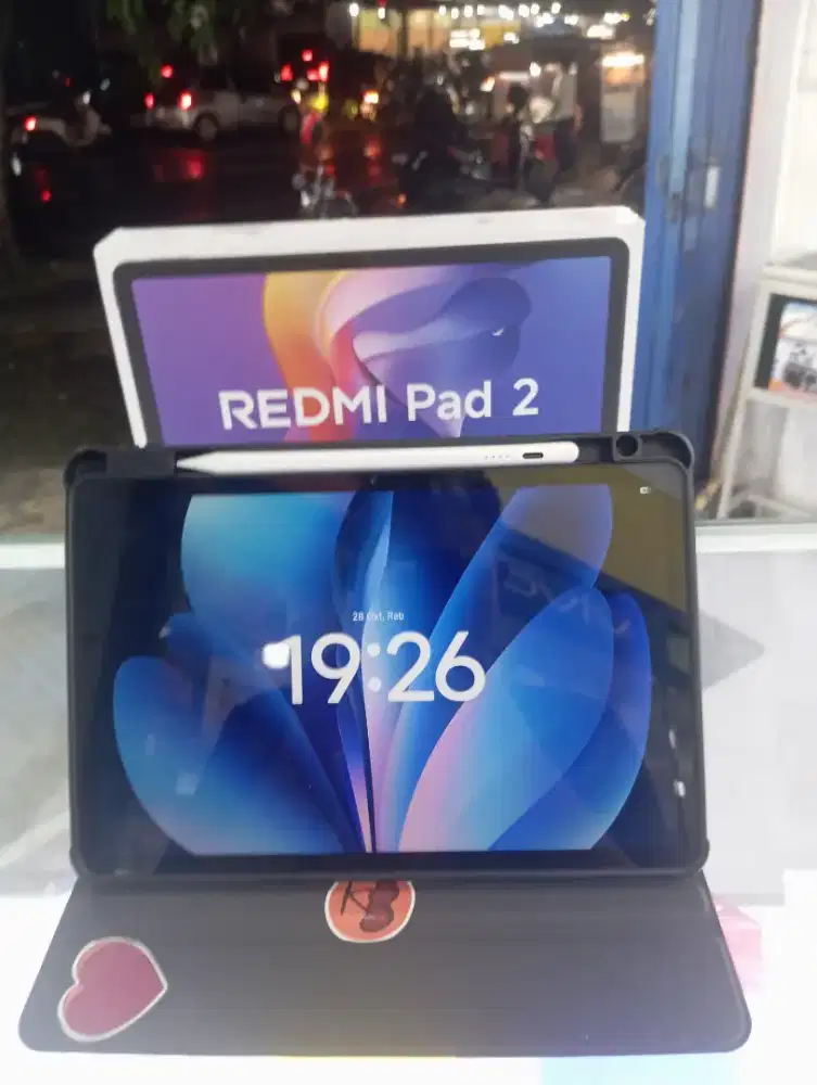 REDMI PAD 2 RAM 4+4=8GB MEMORI 128GB..UNIT LENGKAP PULPEN DAN SILIKON