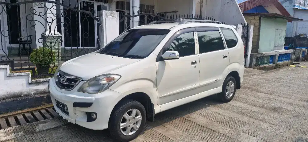 Xenia Sporty 2010