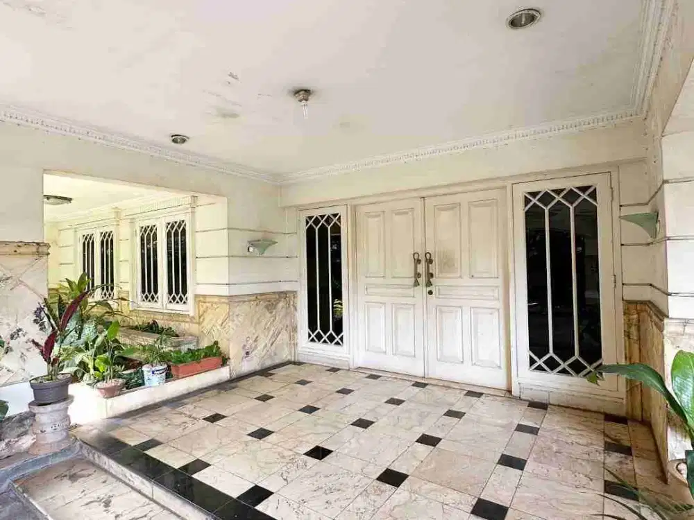 HITUNG HARGA TANAH !! dijual Rumah di Menteng, Jakpus