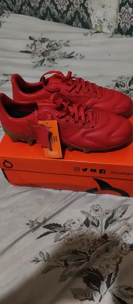 Sepatu Bola Ortuseight Forte Axiom FG