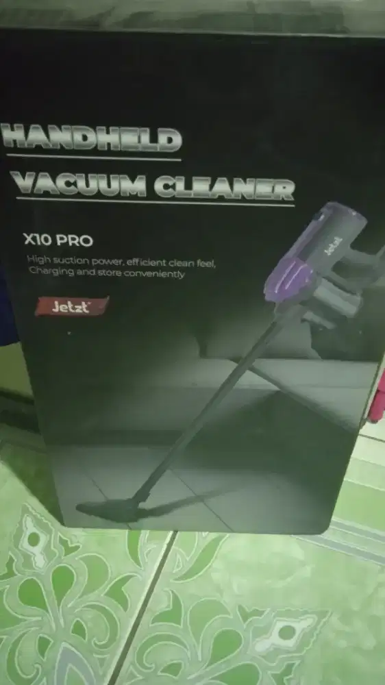 Handheld vacum cleaner