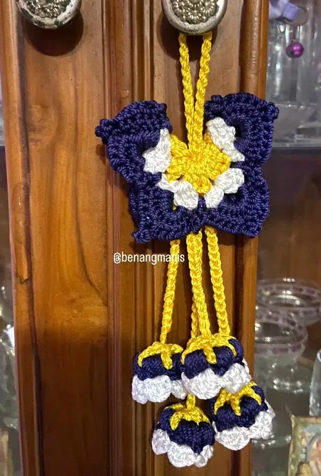 Gantungan lemari tas hp rajut | Bag charm keychain keyring crochet