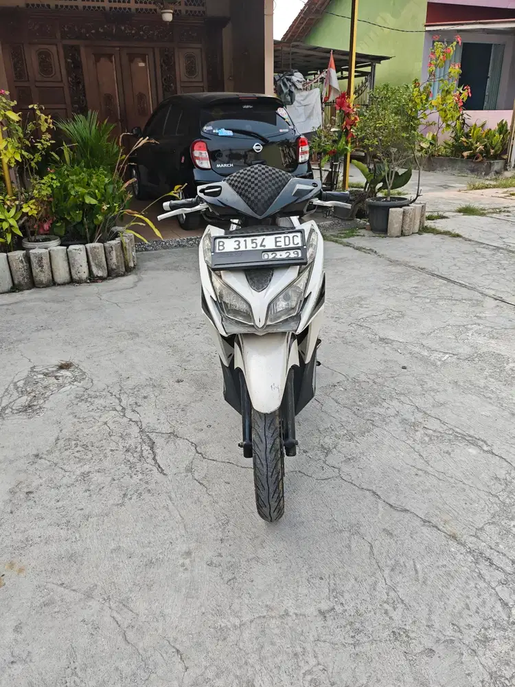 SALE Vario KZR 125cc 2014 Surat Komplit