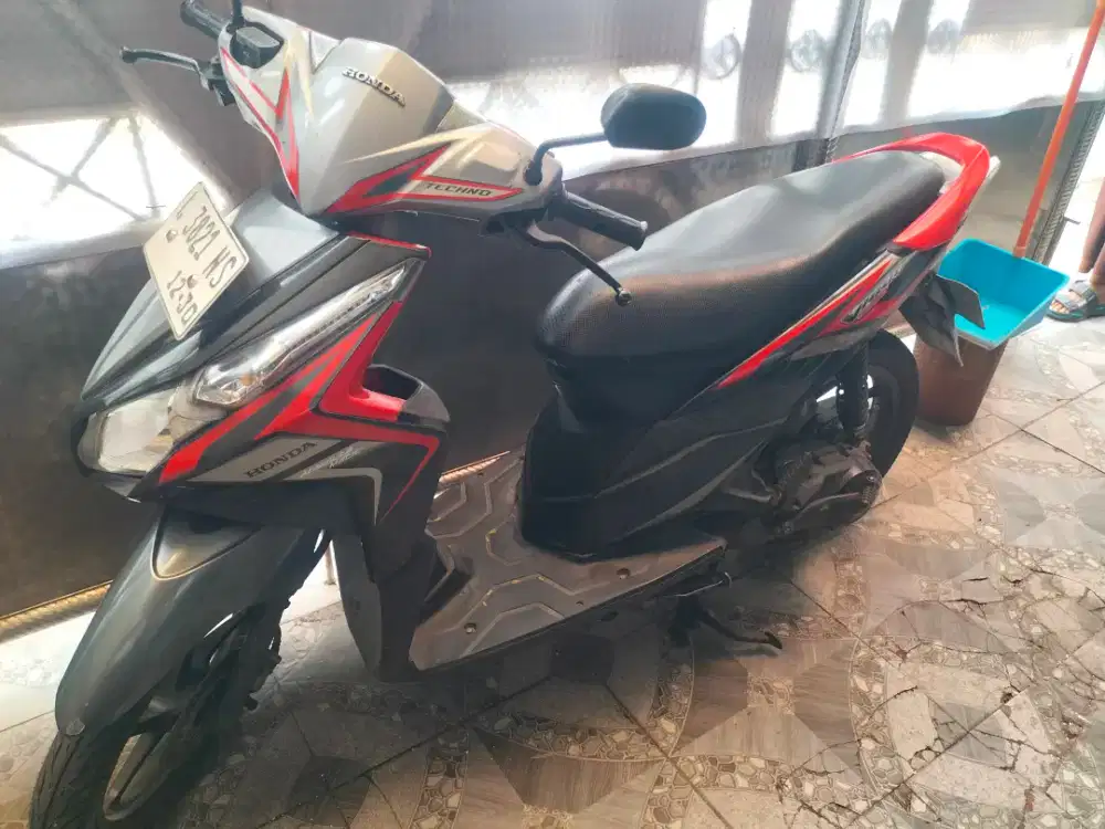 Honda Vario 110 tekno 2010 tgn 1 dr baru PJK hidup lkp