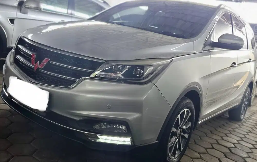 Wuling Cortez 2018
