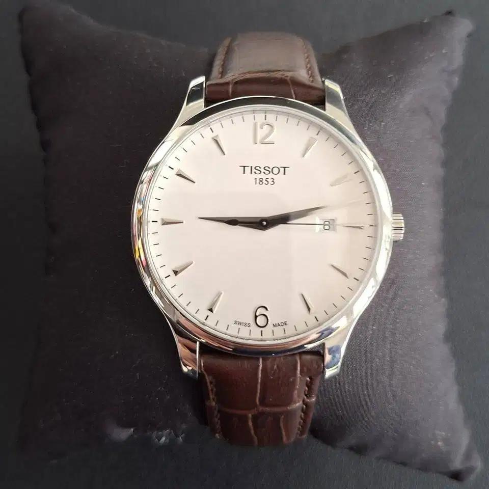 Jam tangan Tissot Quartz original