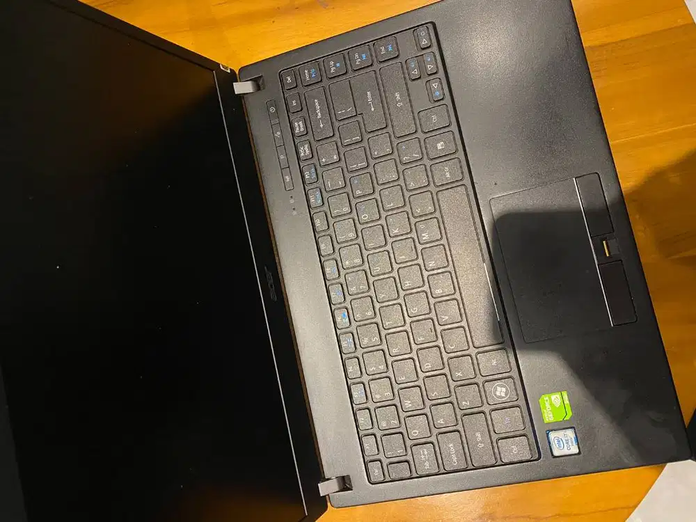 Acer TravelMate P645-MG