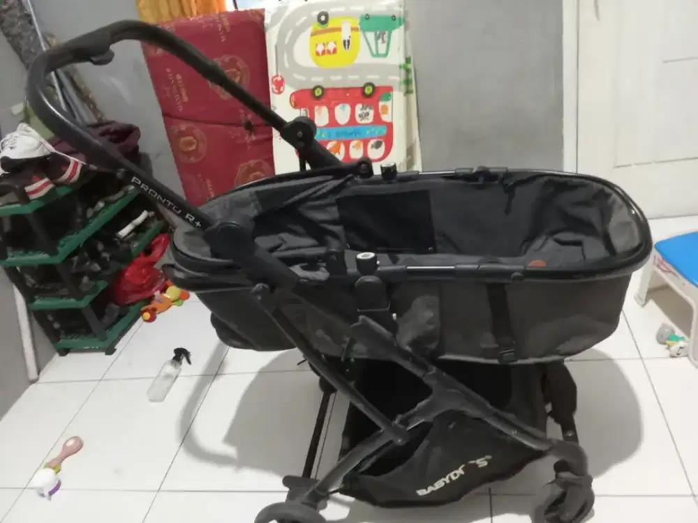 DI JUAL STROLER MERK PRONTO R+